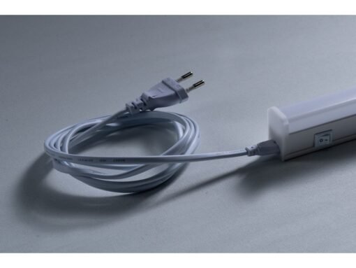 T5 LED lighting plug