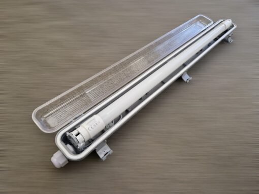 60cm single LED TL T8 fixture waterproof - Image 4
