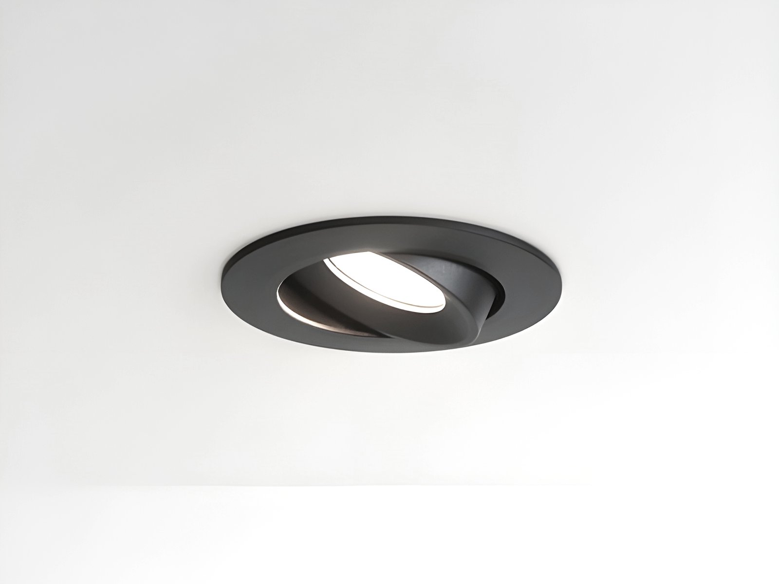 4.9W SMD LED Recessed Spotlight 6000K Matt Black with Lens - Image 5